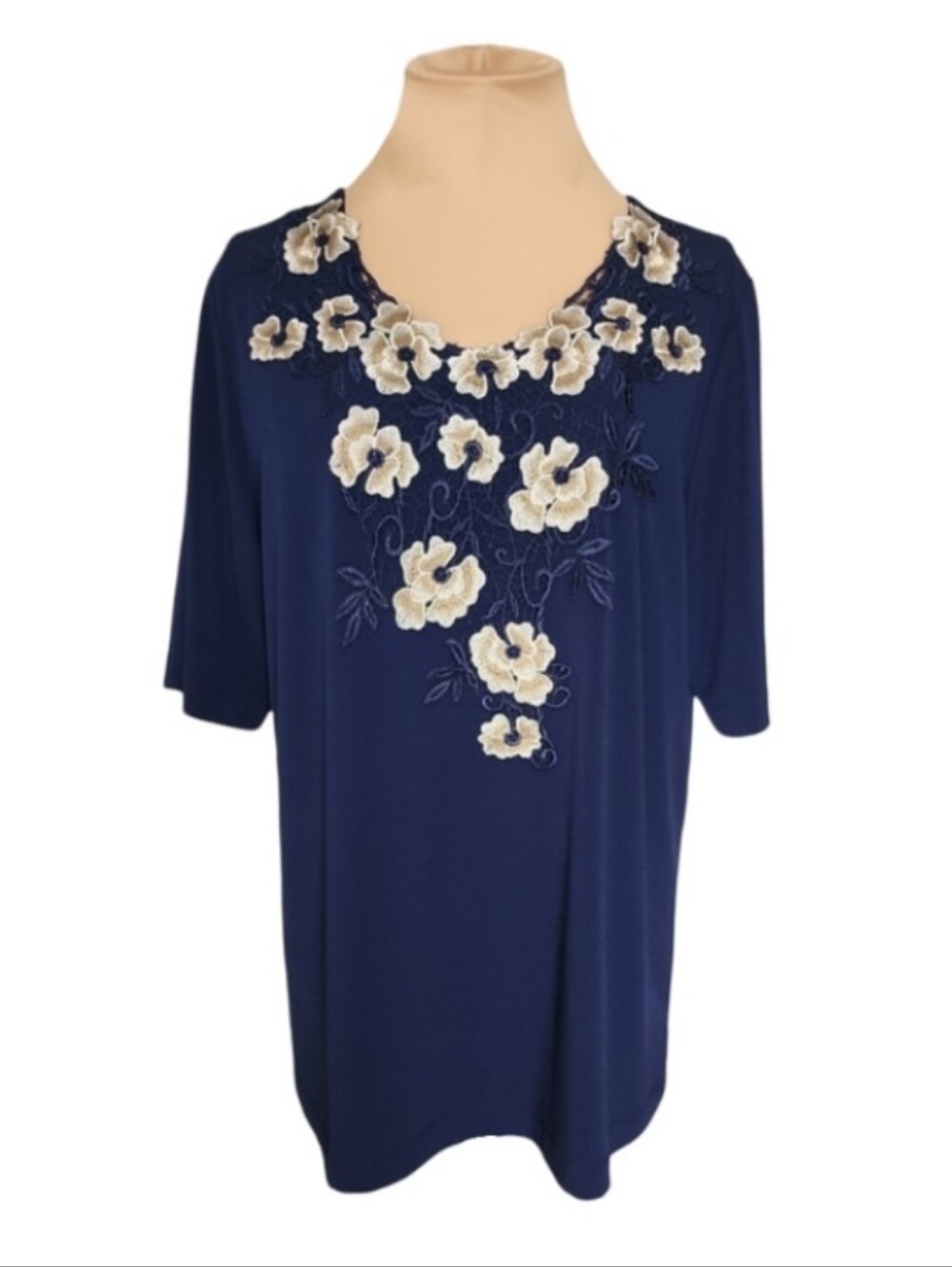 Susan Graver Liquid Knit Floral Appliqué Top Navy Blue Medium Stretch Career